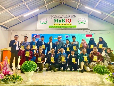 Mahasiswa Ilmu Al-Qur’an & Tafsir UNIDA Gontor Menoreh Prestasi Melalui Kegiatan  Arabic International di Singapura dan Malaysia